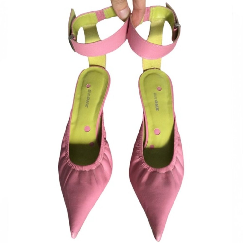 Bronx Pointy Toe Elasticized Kitten Heel Pumps Ankle Strap Pink